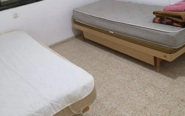 Green Blue on the Kineret