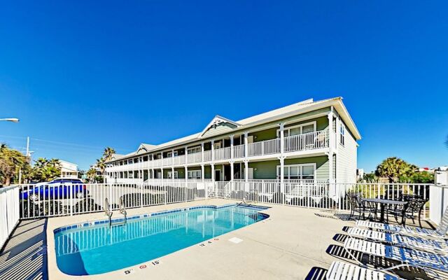 Three C's Condo by RedAwning