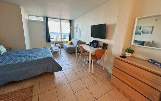 Daytona Beach Club Studios