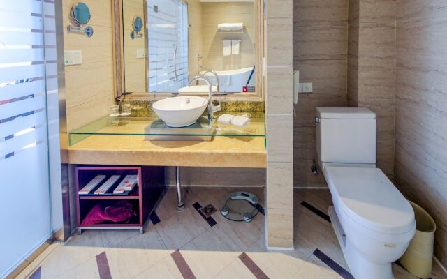 Fengyanjianguo Hotel