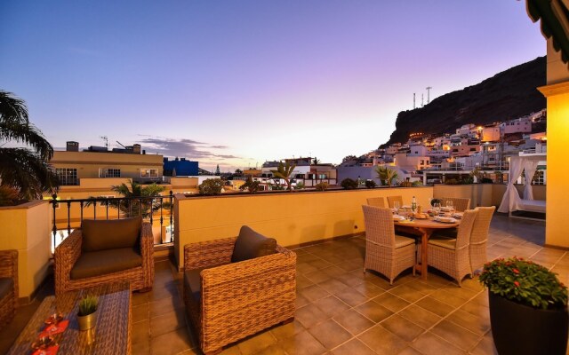 Luxury Penthouse With Terrace Mogan VII