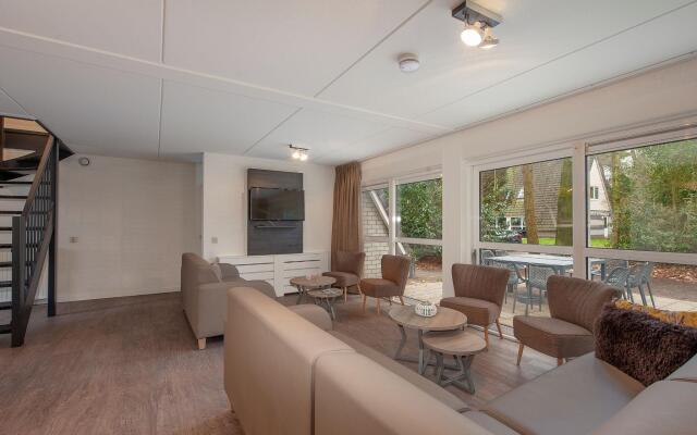 Detached Villa with 4 Bathrooms near Vrachelse Heide