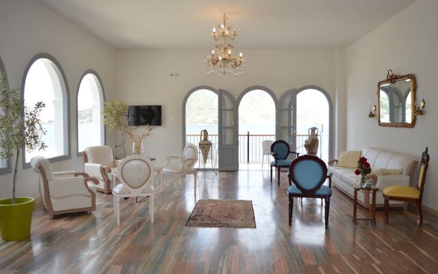 Masouri Blu Boutique Hotel