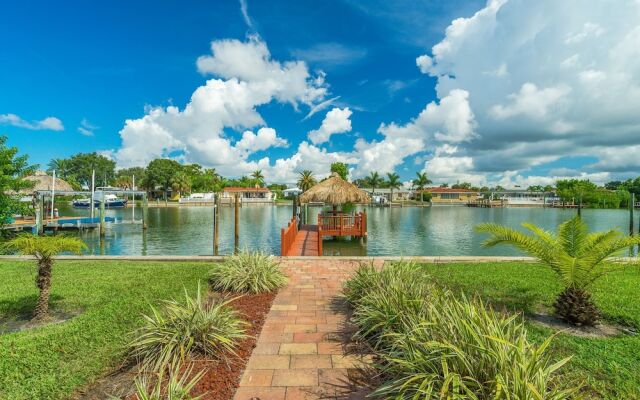 Seaside Sonata by Vtrips