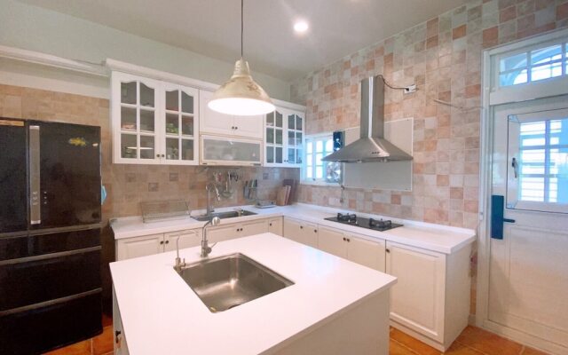 Isaalice Slip and Slide B&B