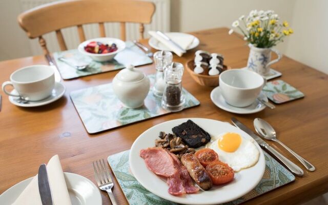 Pear Tree House Bed and Breakfast