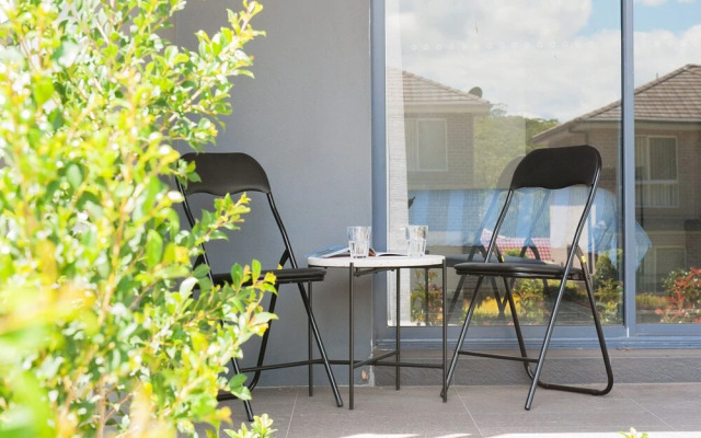 Emerald Studio Room 1 Seagrass Circuit