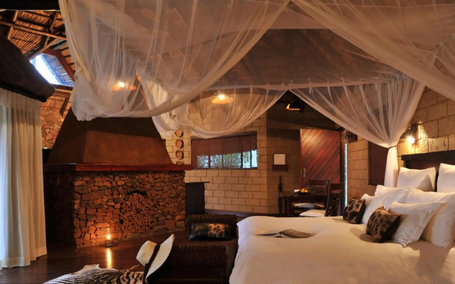 Zwahili Game Lodge & Spa