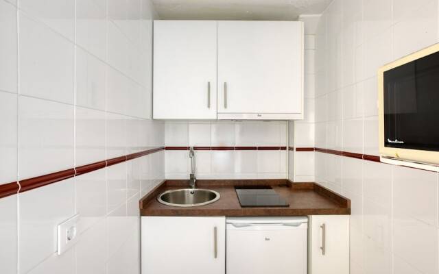 Elegant Holiday Home in Seville near River Guadalquivir