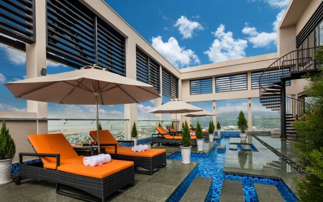 Altara Suites Da Nang