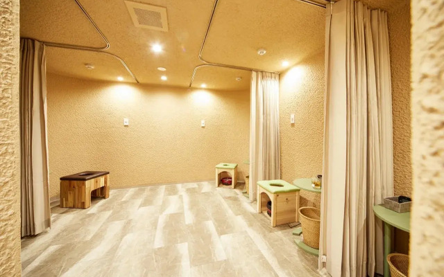 Sakura Garden Hotel