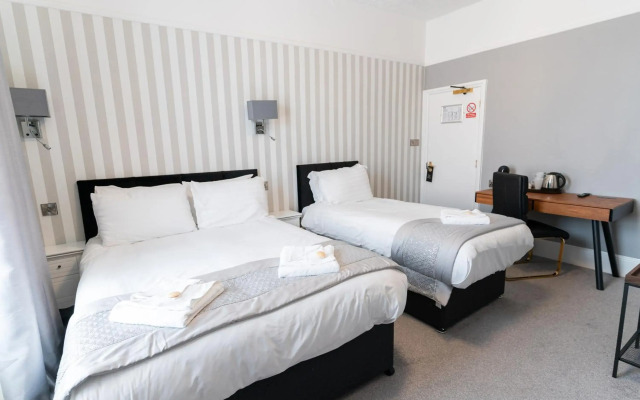 The Pier Hotel