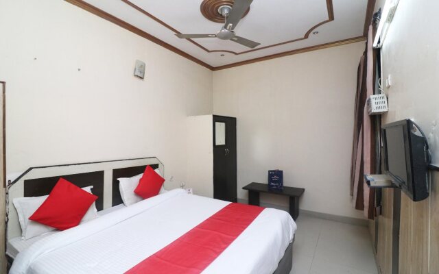 Hotel Taj Heaven By OYO Rooms