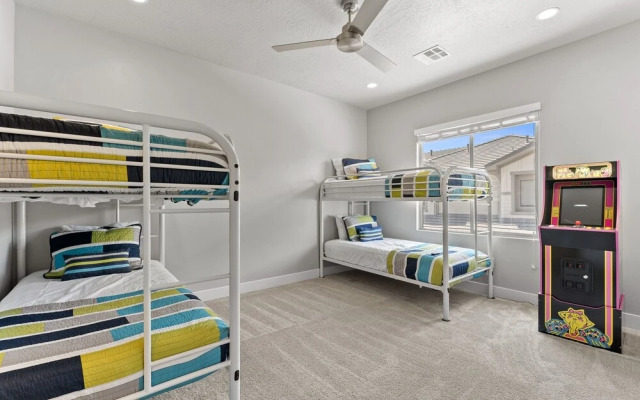 Winner, Winner! 13 Bedroom Home