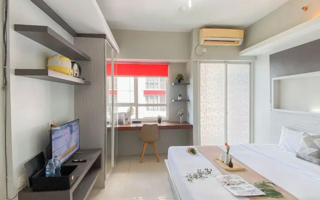 Cozy Living Studio At Apartment Taman Melati Margonda