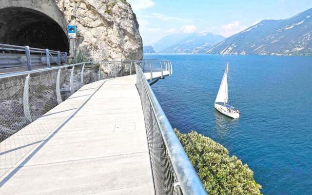 Panoramico Gardasee by Gardadomusmea