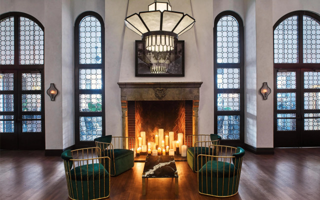Hotel Figueroa, an Unbound Collection by Hyatt