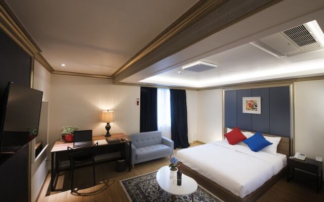 Tiffany Tourist Hotel