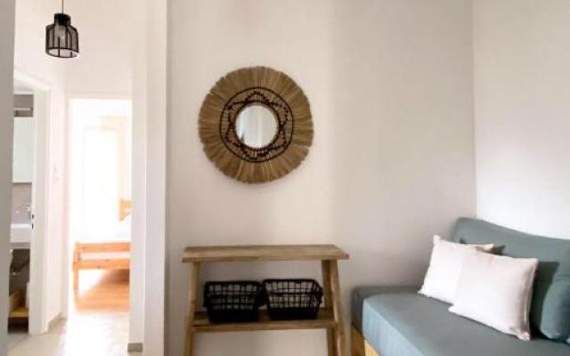 Thassa Beach Apartment No6 (with mountain view)