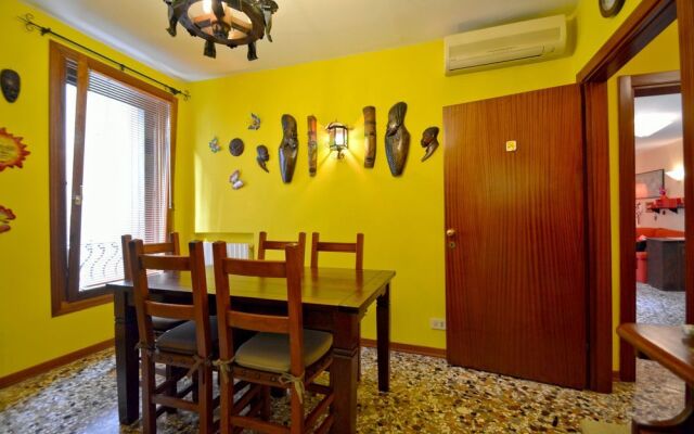 Ve.N.I.Ce Cera Casa della Zia