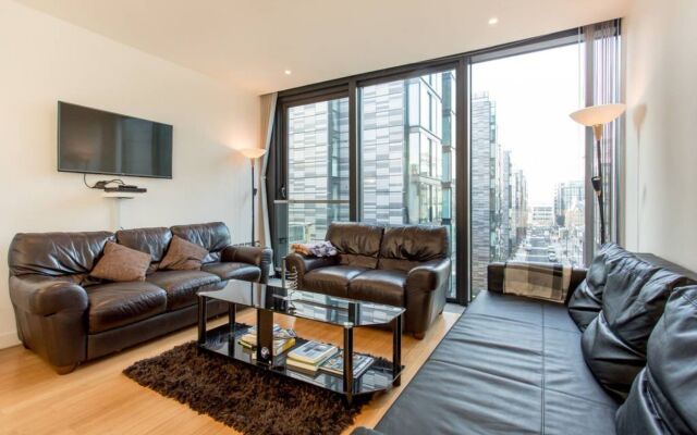 Luxury 2 Bedroom Quartermile Apartment