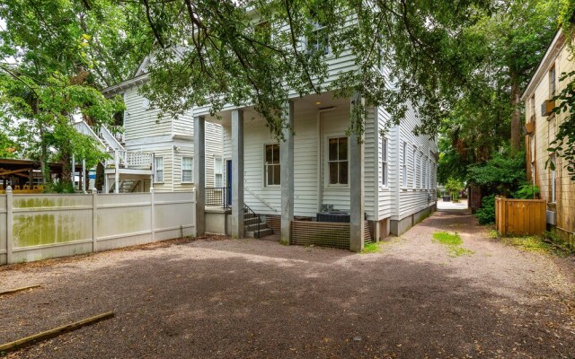 Historic Downtown Home Close to Everything!
