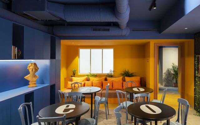 Coeo Pod Hostel Beatas