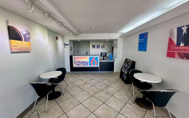 Motel 6 West Monroe, LA