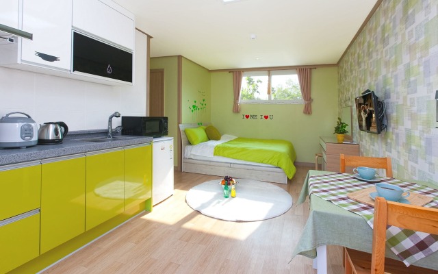 Naerimong Beach Pension