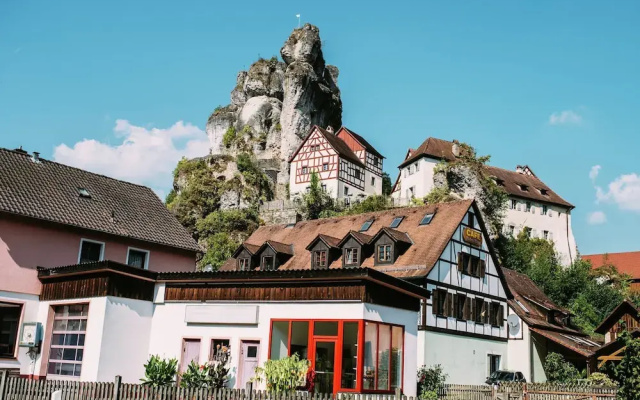Luring Apartment in Plankenstein near Forest