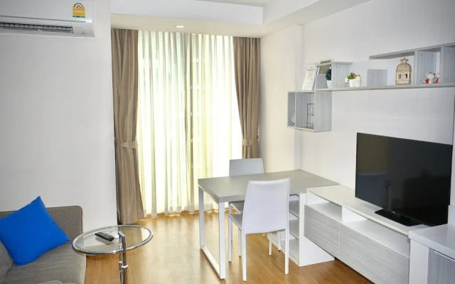 Luxury Condo Nimman, Best Location, Poolsauna