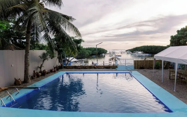 8 Plus Beach Resort