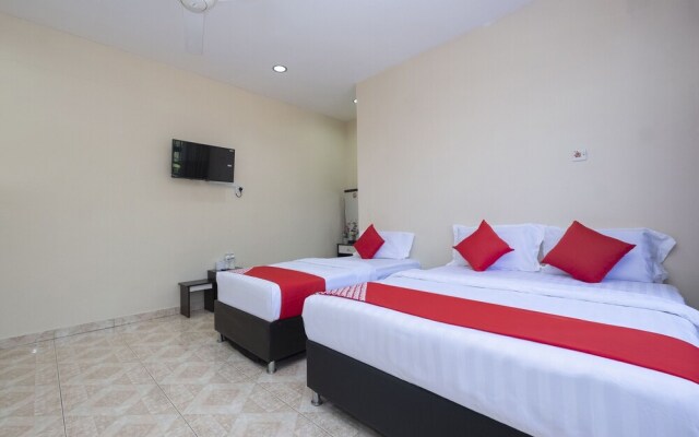 Rivermoon Guest House by OYO Rooms