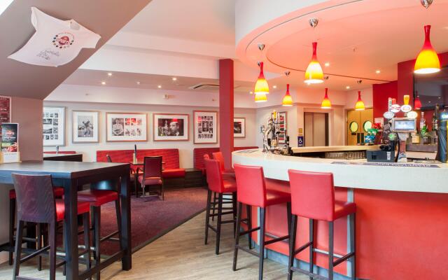 Holiday Inn Lincoln by IHG