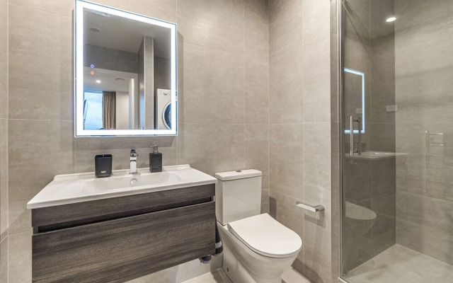 Modern 2BR Penthouse for Families by Zodiak Stays