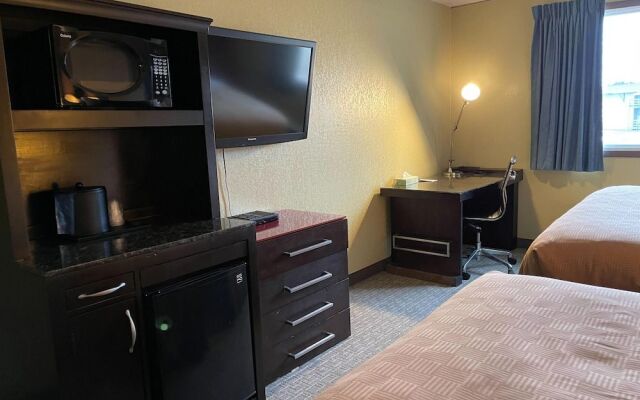 Clarion Inn