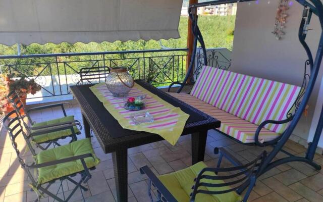 Eleni's Holiday Home