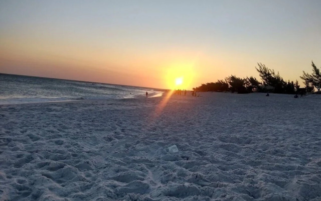 Casa de Um Quarto 2 minutos da praia