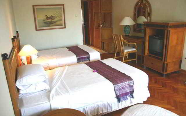 Bali Cliff Beach Resort