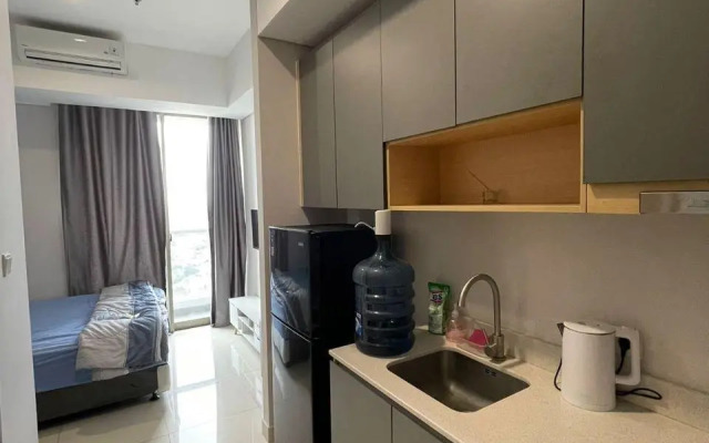 Cozy Studio Apartmen at Taman Anggrek Residences