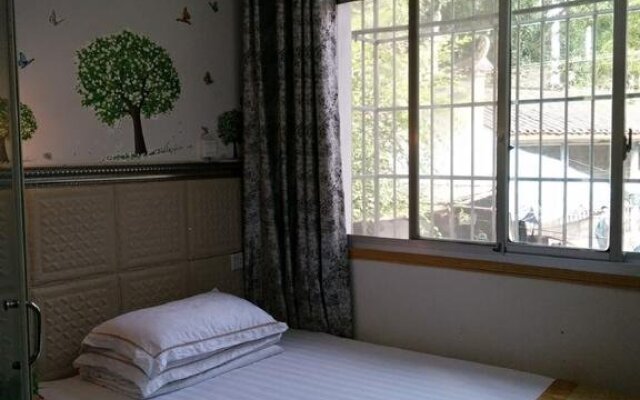 166 Inn