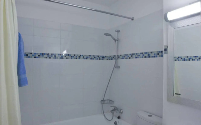 Trizas Apartments