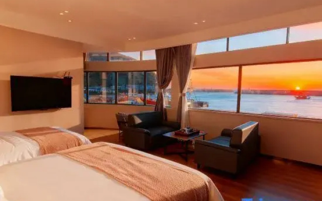 Guanhaitingfeng Homestay (Wanshan Town)