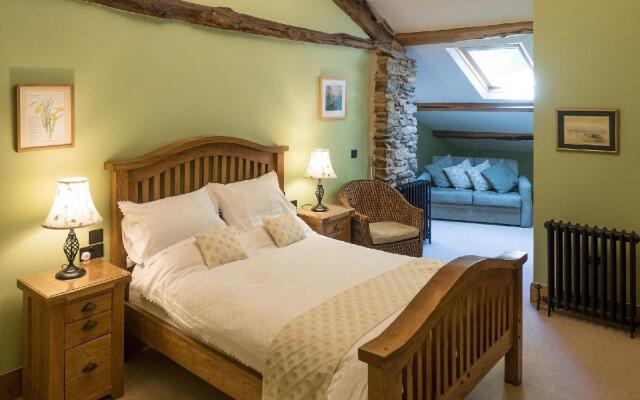 The Wayside and Whisky Barn