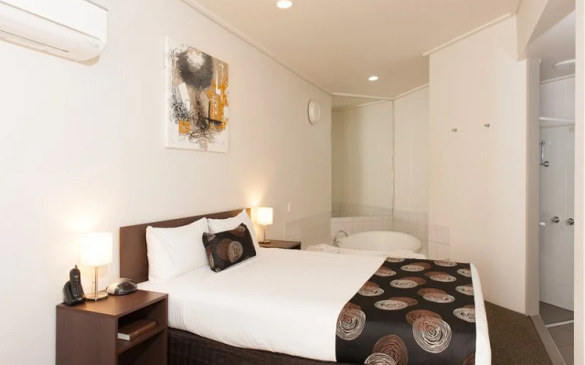 Comfort Inn Mitchell On Main