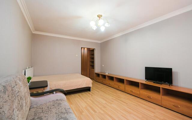 Квартирка-НСК в Горском 82