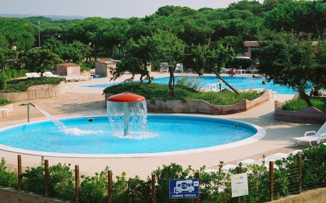Camping Village Li Nibari