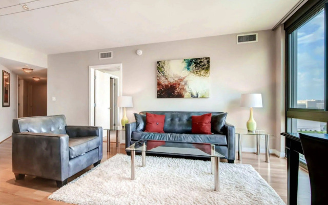 Global Luxury Suites at the National Mall