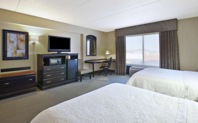 Hampton Inn & Suites Plattsburgh