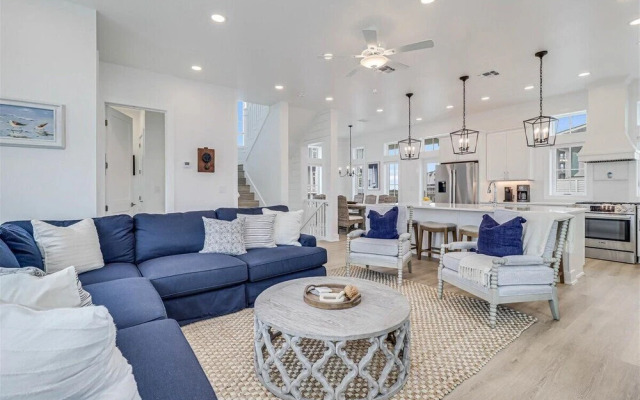 Chillin' the Most 104 SOU